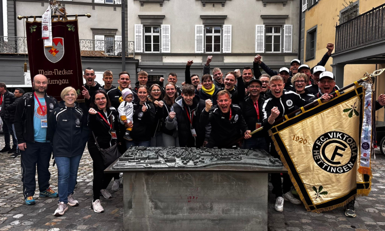 Erfolgreiche Kunstturner und Baden-Württembergischer Meister Faustball M 55+ beim Landesturnfest in Konstanz